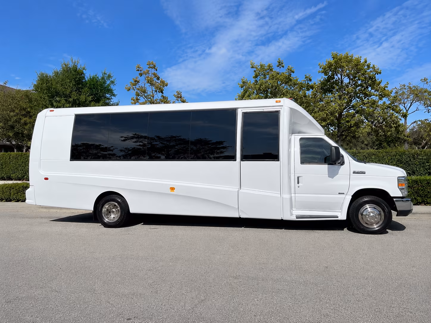 convention and conference shuttle buses at the greater tacoma convention center