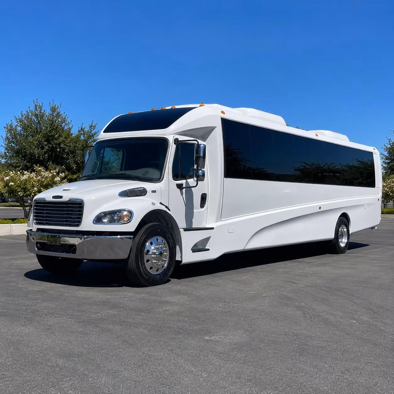 tacoma 30 passenger minibus
